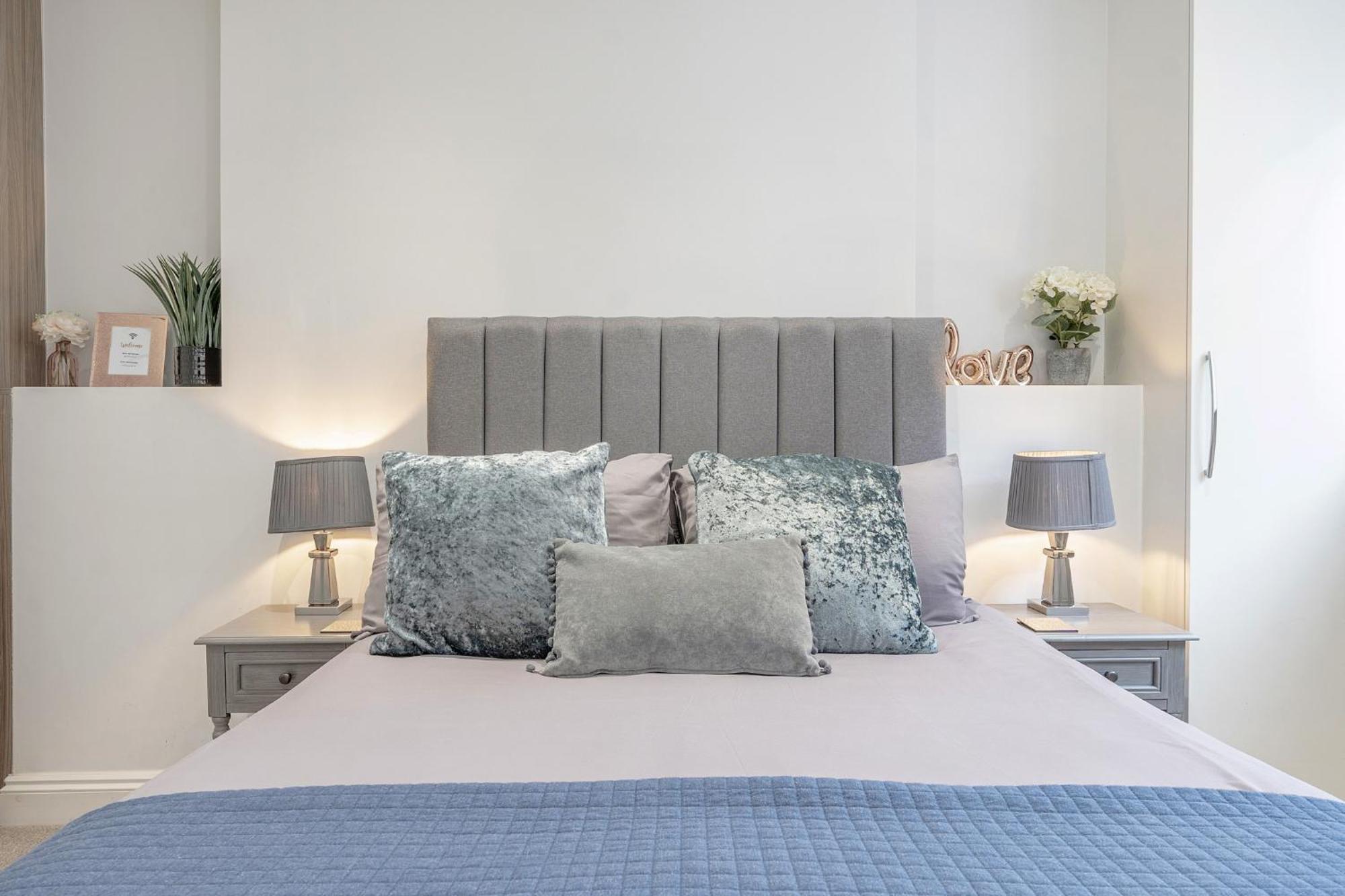 2-Bed Notting Hill / Portobello ลอนดอน ภายนอก รูปภาพ