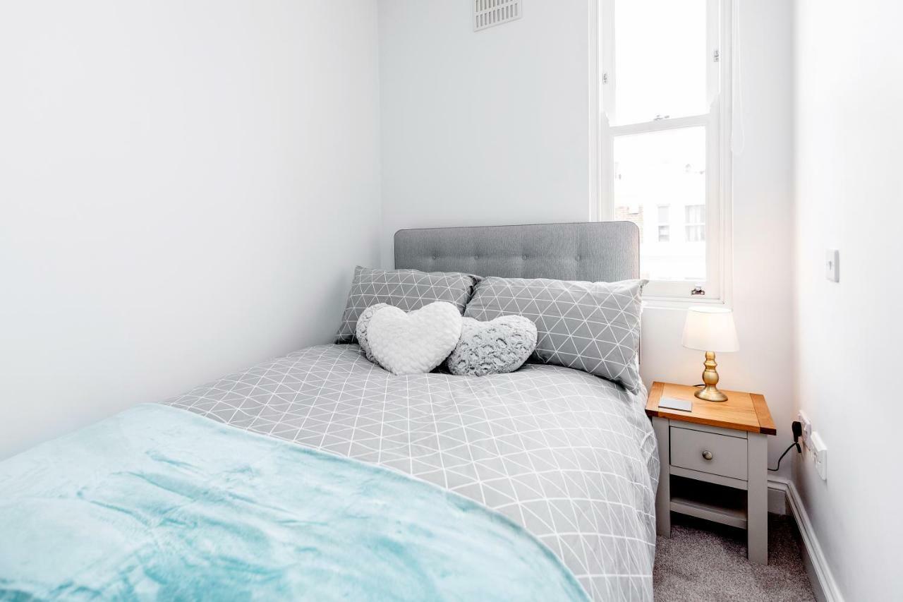 2-Bed Notting Hill / Portobello ลอนดอน ภายนอก รูปภาพ