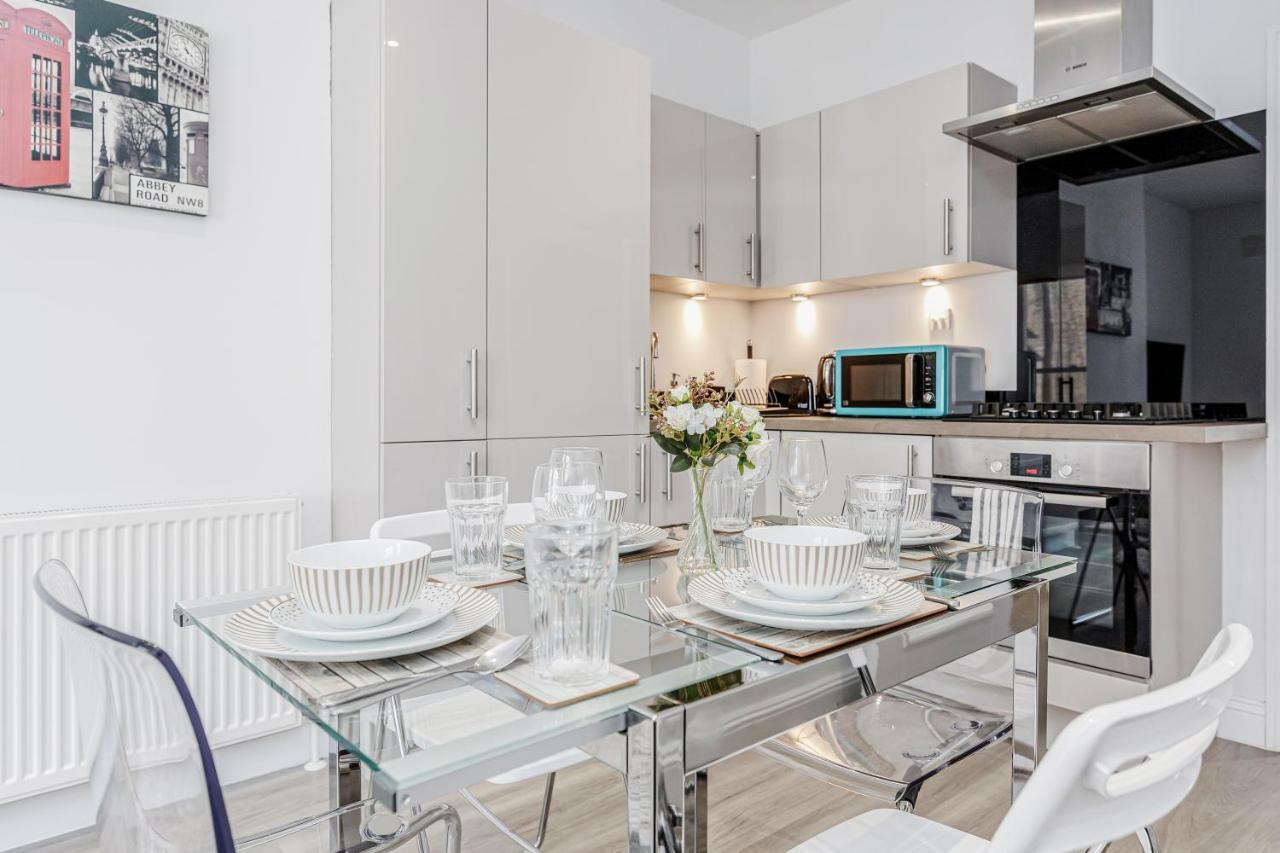 2-Bed Notting Hill / Portobello ลอนดอน ภายนอก รูปภาพ
